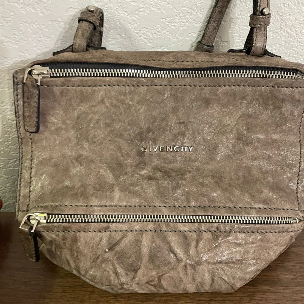 Givenchy mini pandora Taupe Leather Shoulder Bag - Picture 4 of 8